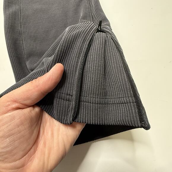Lululemon Brushed Softstreme Ribbed Zip Flared Pant 32.5" Black Women's Size 2 - Picture 7 of 16